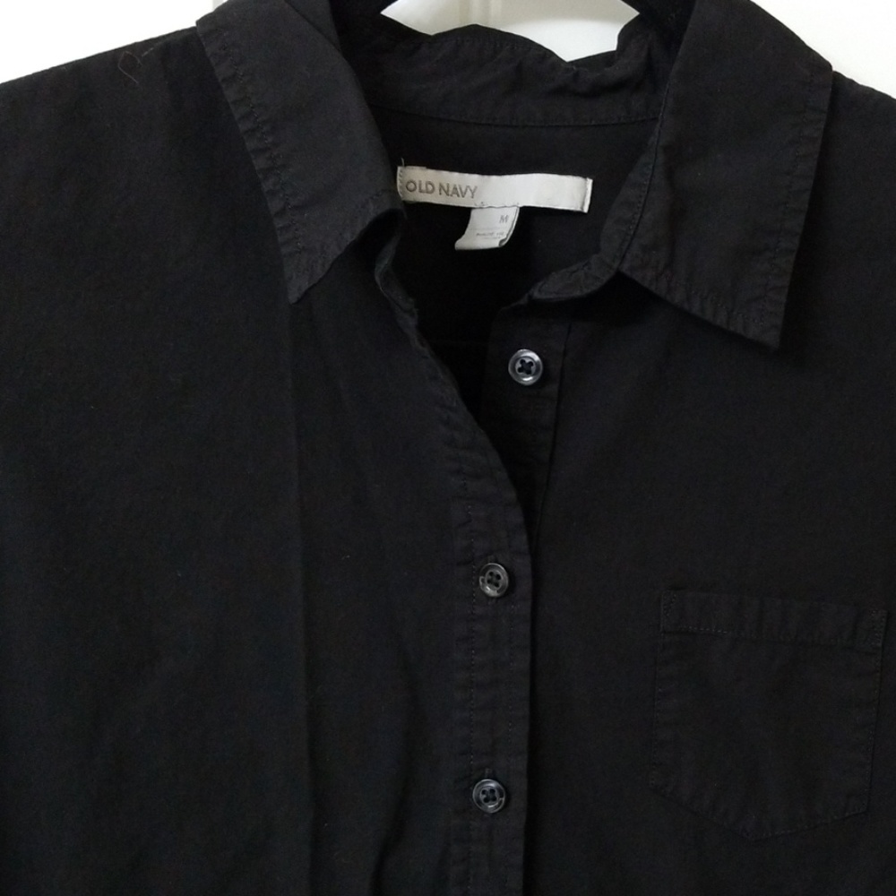 Button down top - Picture 2 of 3